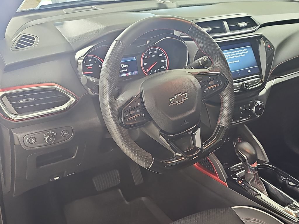 Certified 2023 Chevrolet TrailBlazer RS w/ Sun and Liftgate Package AWD/4WD image 21