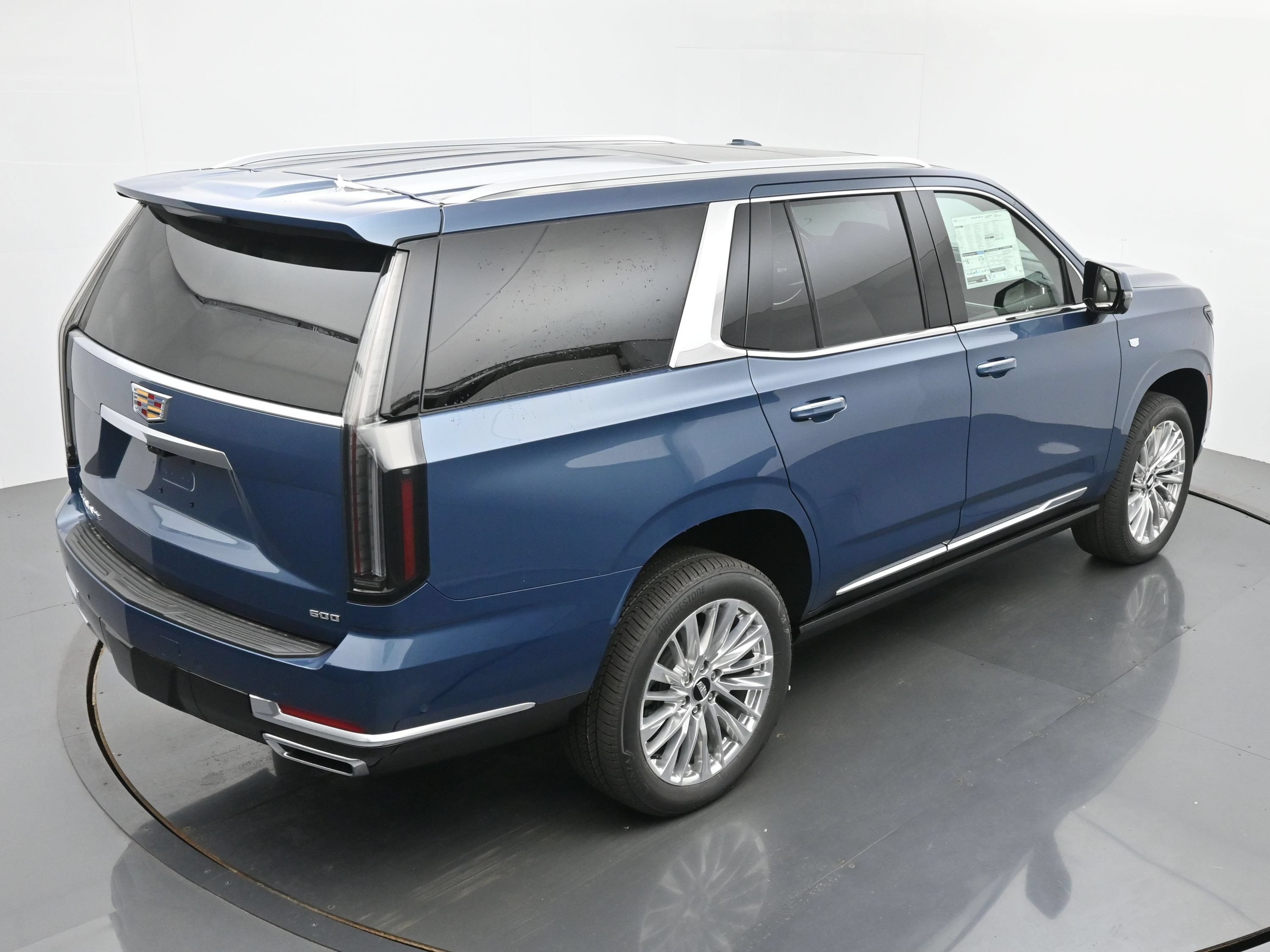 New 2026 Cadillac Escalade Luxury w/ Touring Package AWD/4WD image 27