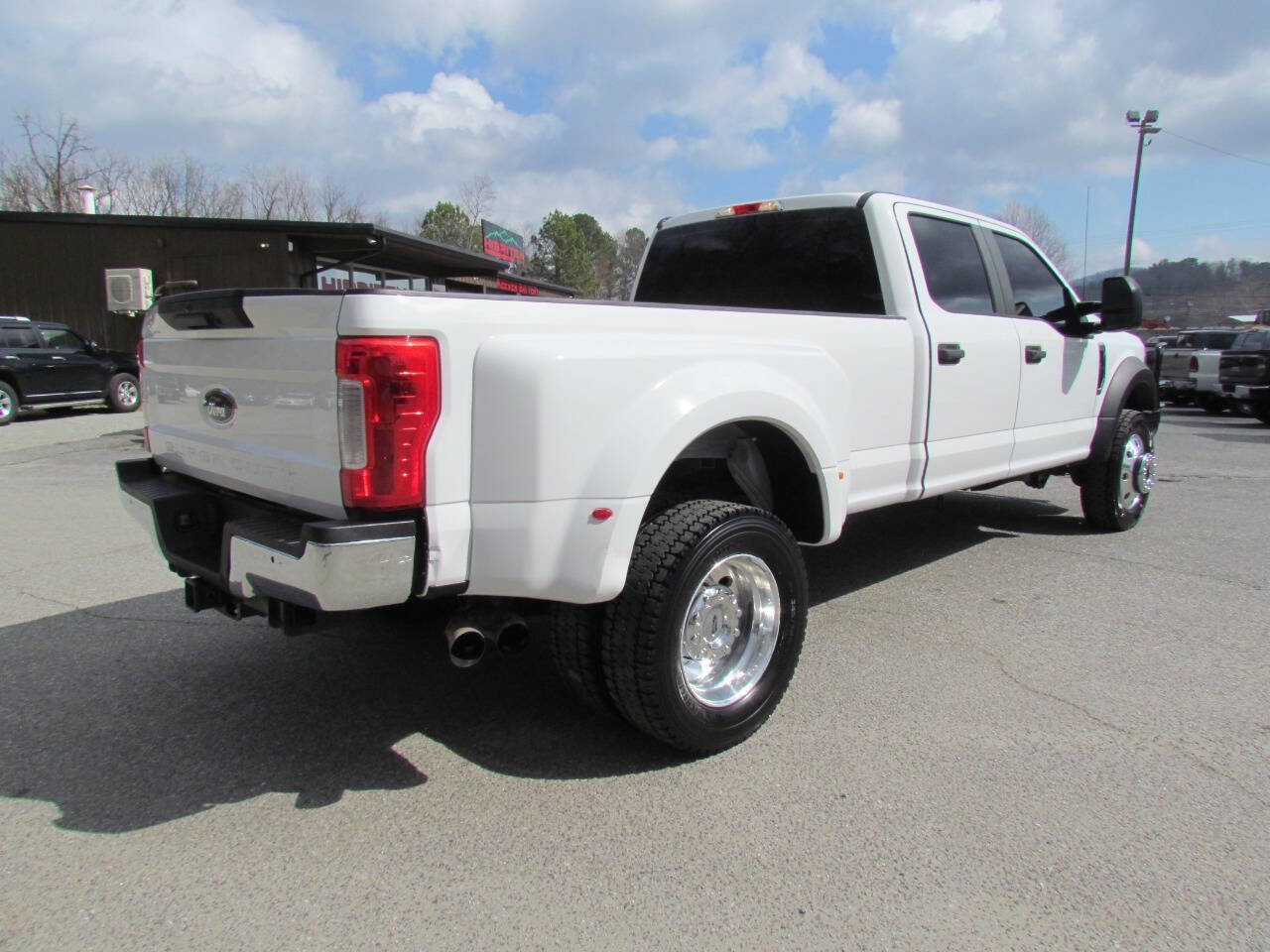 Used 2018 Ford F450 XL w/ XL Value Package image 7