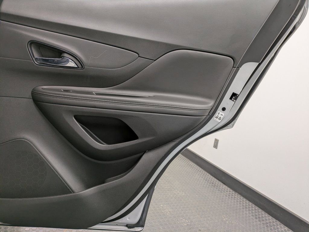 Used 2022 Buick Encore Preferred w/ Safety Package image 25