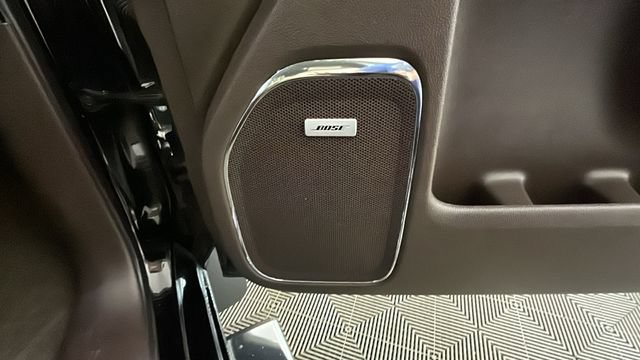 Used 2018 GMC Sierra 2500 Denali w/ Duramax Plus Package AWD/4WD image 30