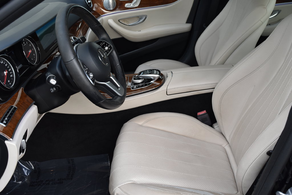 Used 2019 Mercedes-Benz E 300 4MATIC w/ Driver Assistance Package image 8