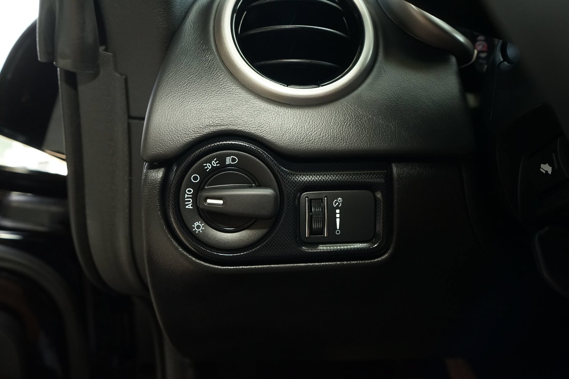 Used 2014 SRT Viper SRT-10 RWD image 20
