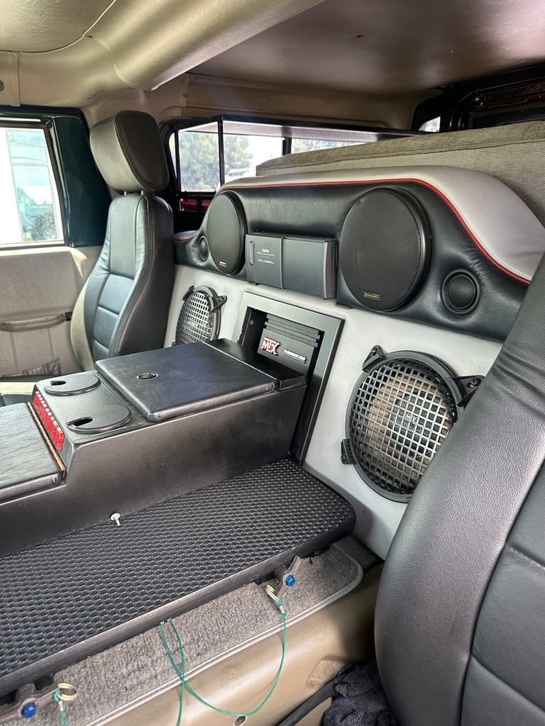 Used 1995 HUMMER H1 4-Door Wagon AWD/4WD image 31
