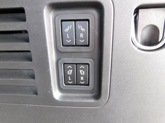 Used 2025 Chevrolet Traverse High Country w/ LPO, Floor Liner Package image 25