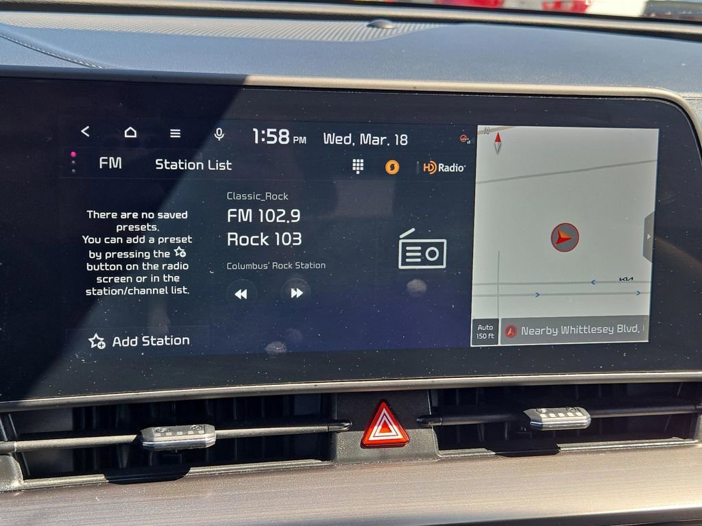 Certified 2024 Kia Sportage EX image 27