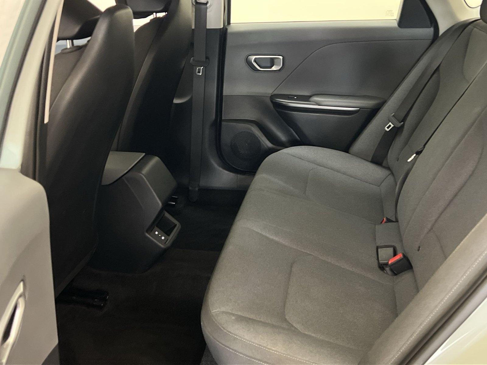 Used 2025 Kia K4 FWD image 23