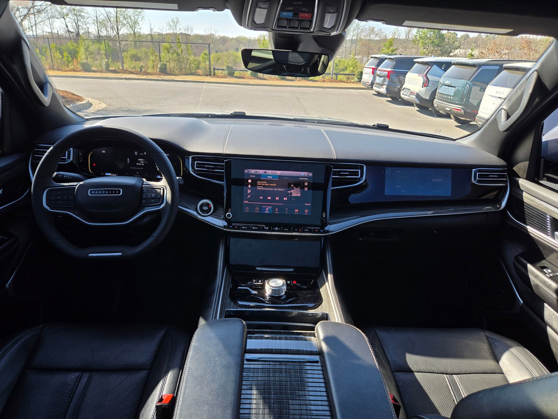 Used 2022 Jeep Wagoneer Series II w/ Premium Group I image 10