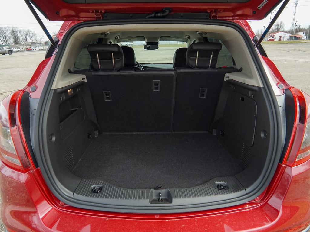 Used 2019 Buick Encore Essence image 10