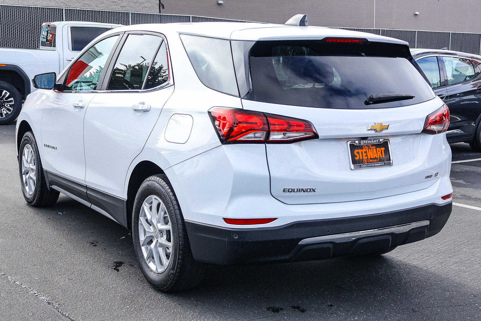 Used 2024 Chevrolet Equinox LT AWD/4WD image 21