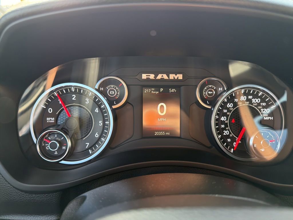 Used 2024 RAM 2500 Big Horn w/ Bed Utility Group image 17