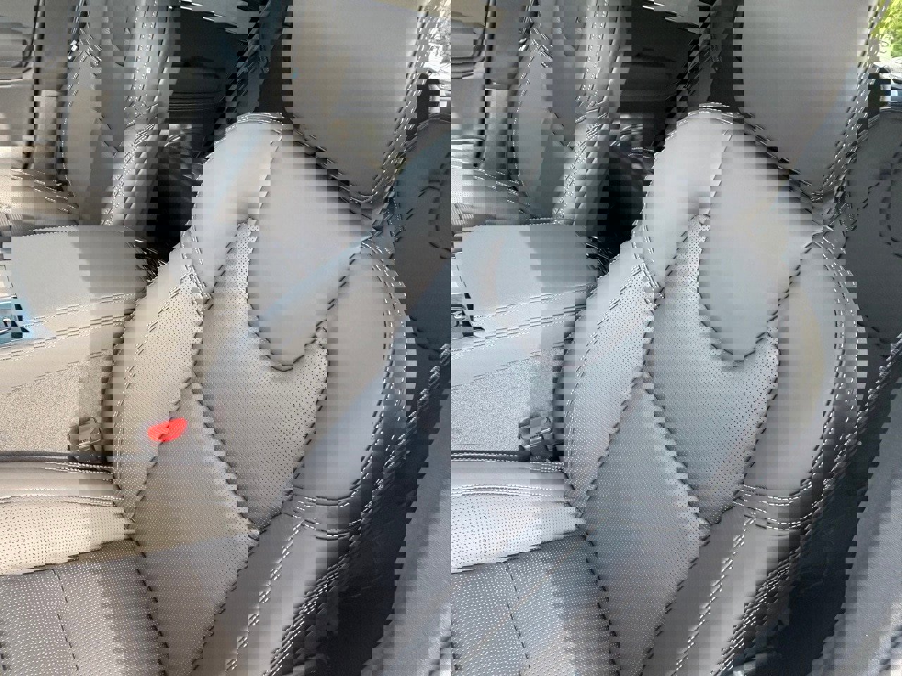 New 2026 Volvo XC90 B6 Ultra w/ Lounge Package image 17