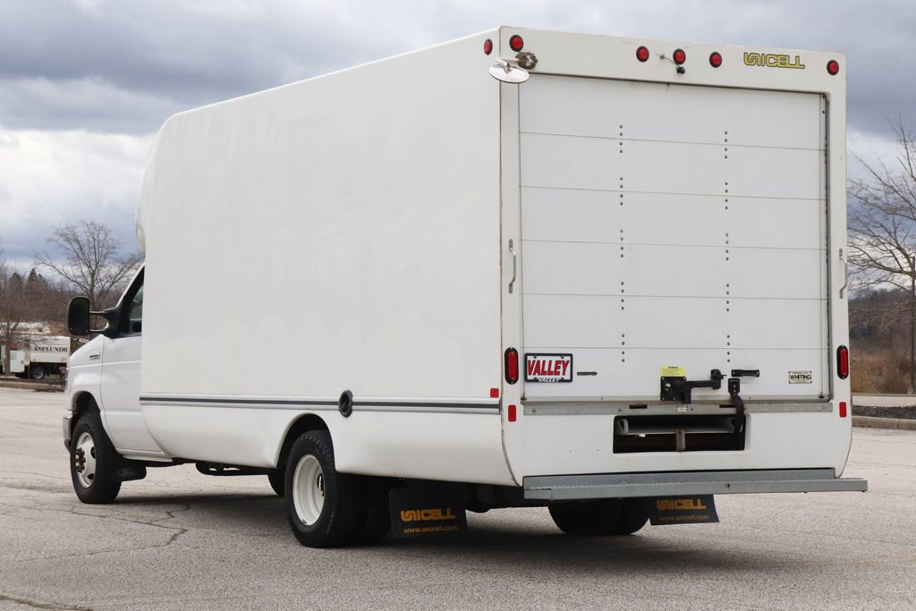 Used 2025 Ford E-450 and Econoline 450 Super Duty w/ Power Equipment Group image 6