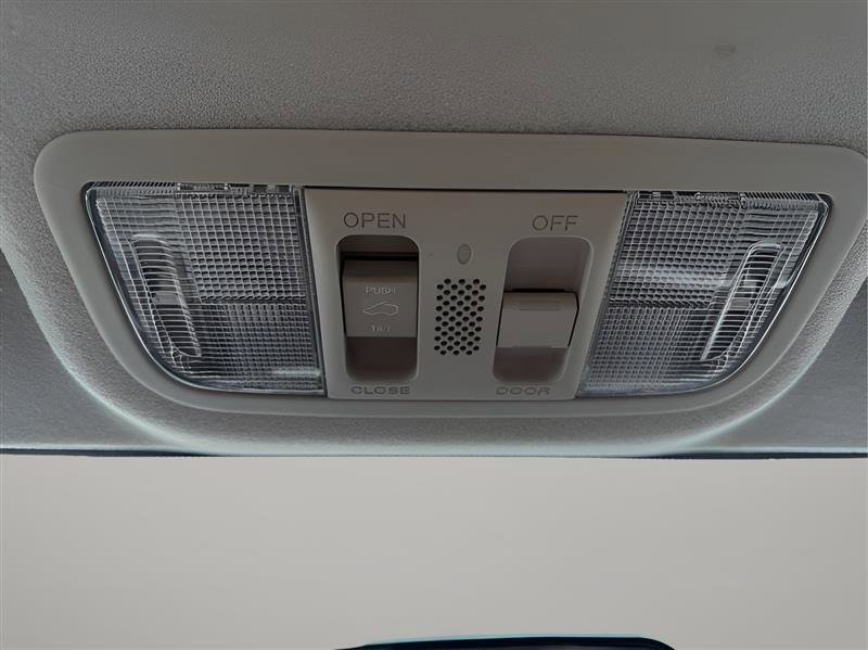 Used 2015 Honda Fit EX image 42