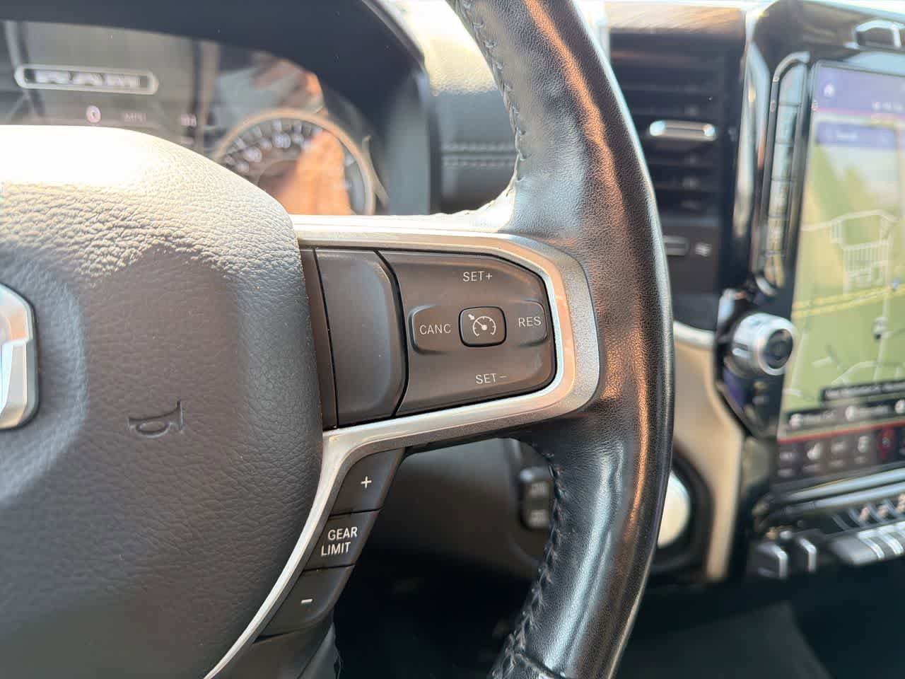 Used 2020 RAM 1500 Laramie AWD/4WD image 30