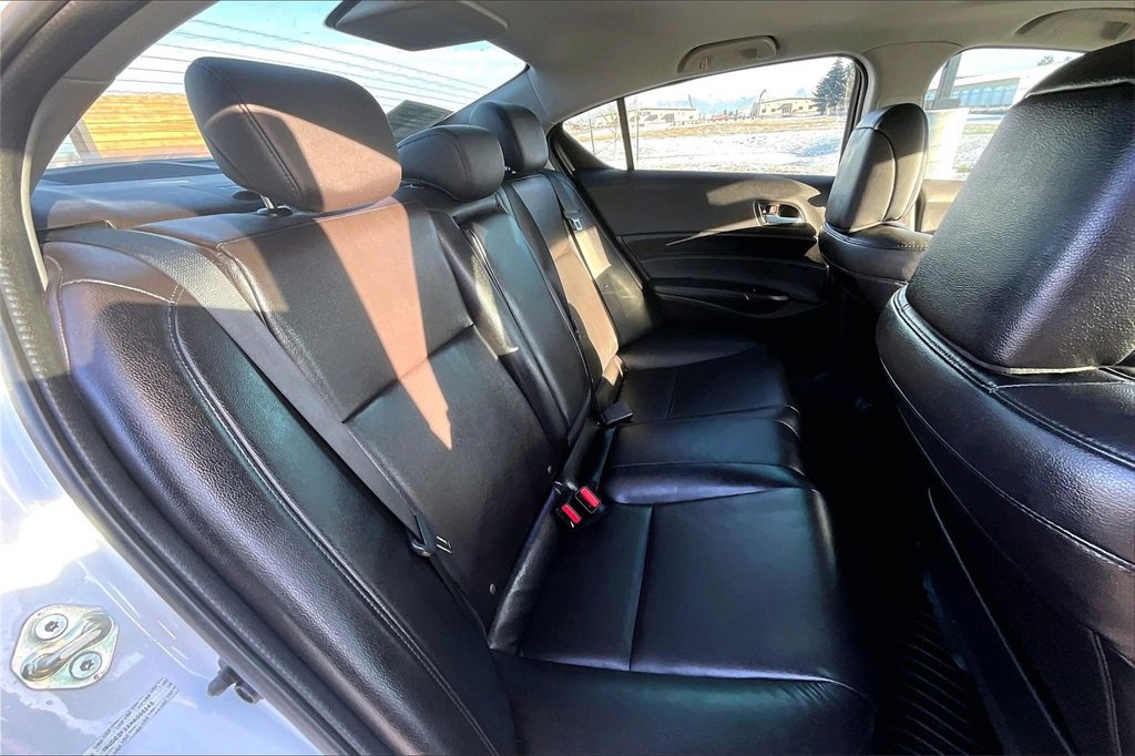 Used 2017 Acura ILX image 27