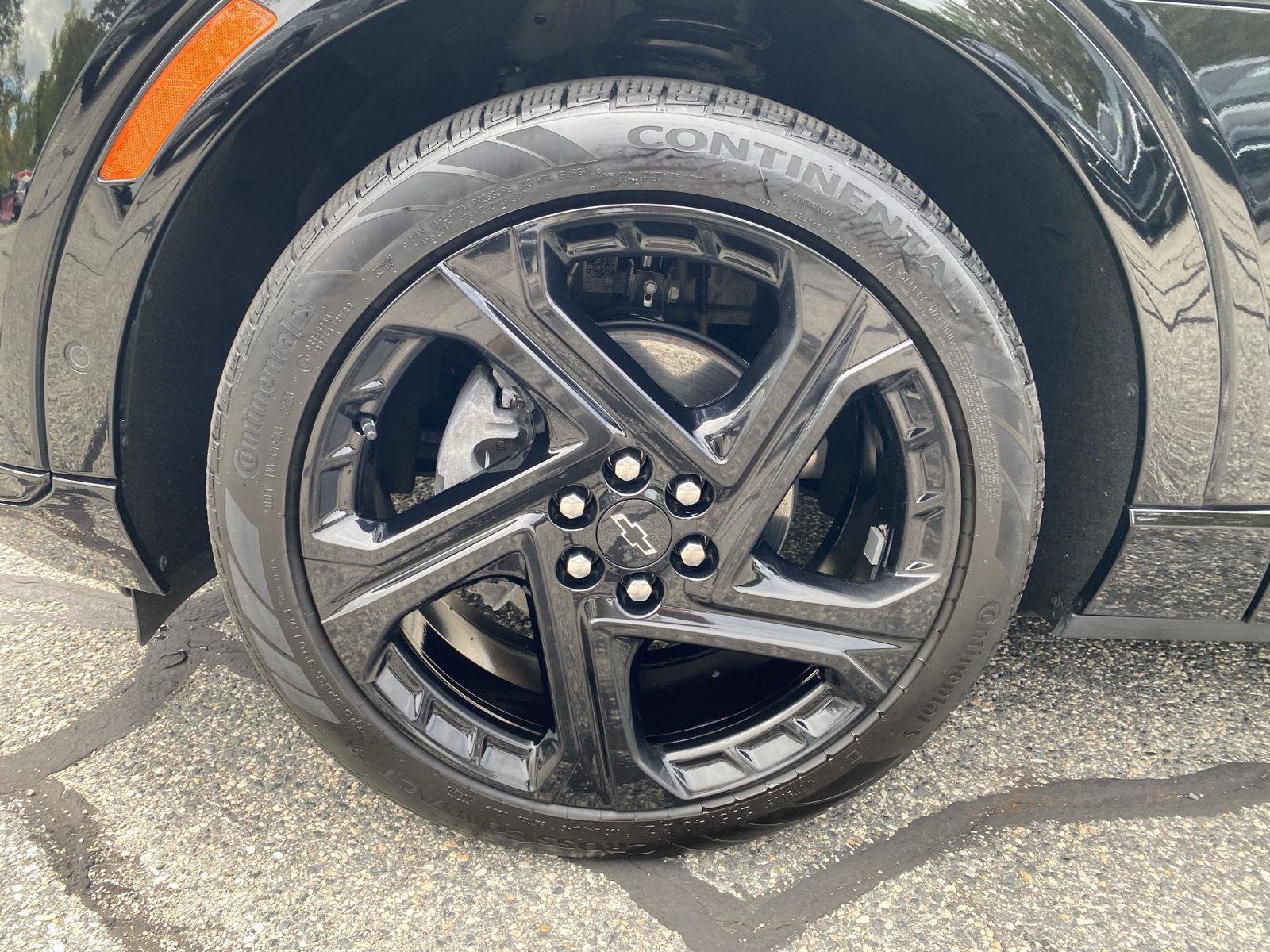 Used 2024 Chevrolet Equinox EV RS image 12