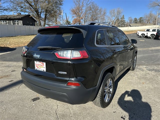 Used 2019 Jeep Cherokee Latitude Plus image 6