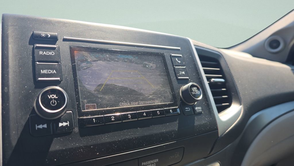 Used 2019 Honda Pilot LX image 17