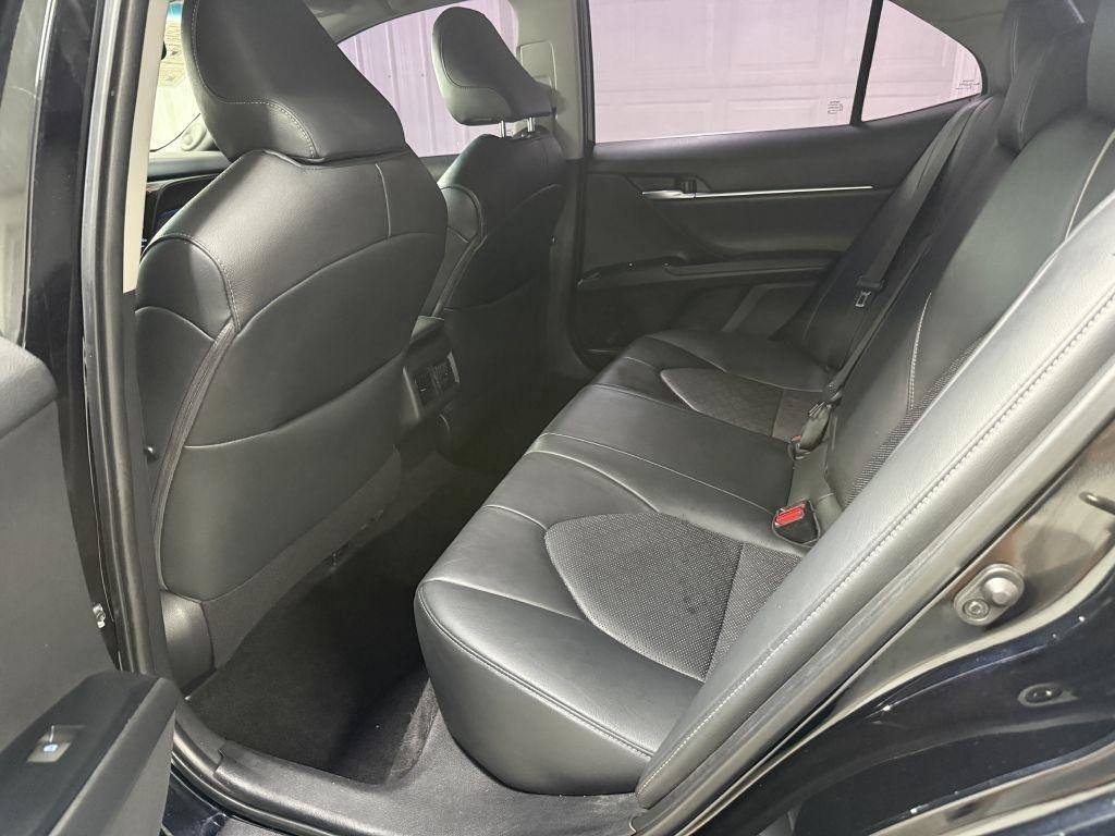 Used 2019 Toyota Camry XSE FWD image 25