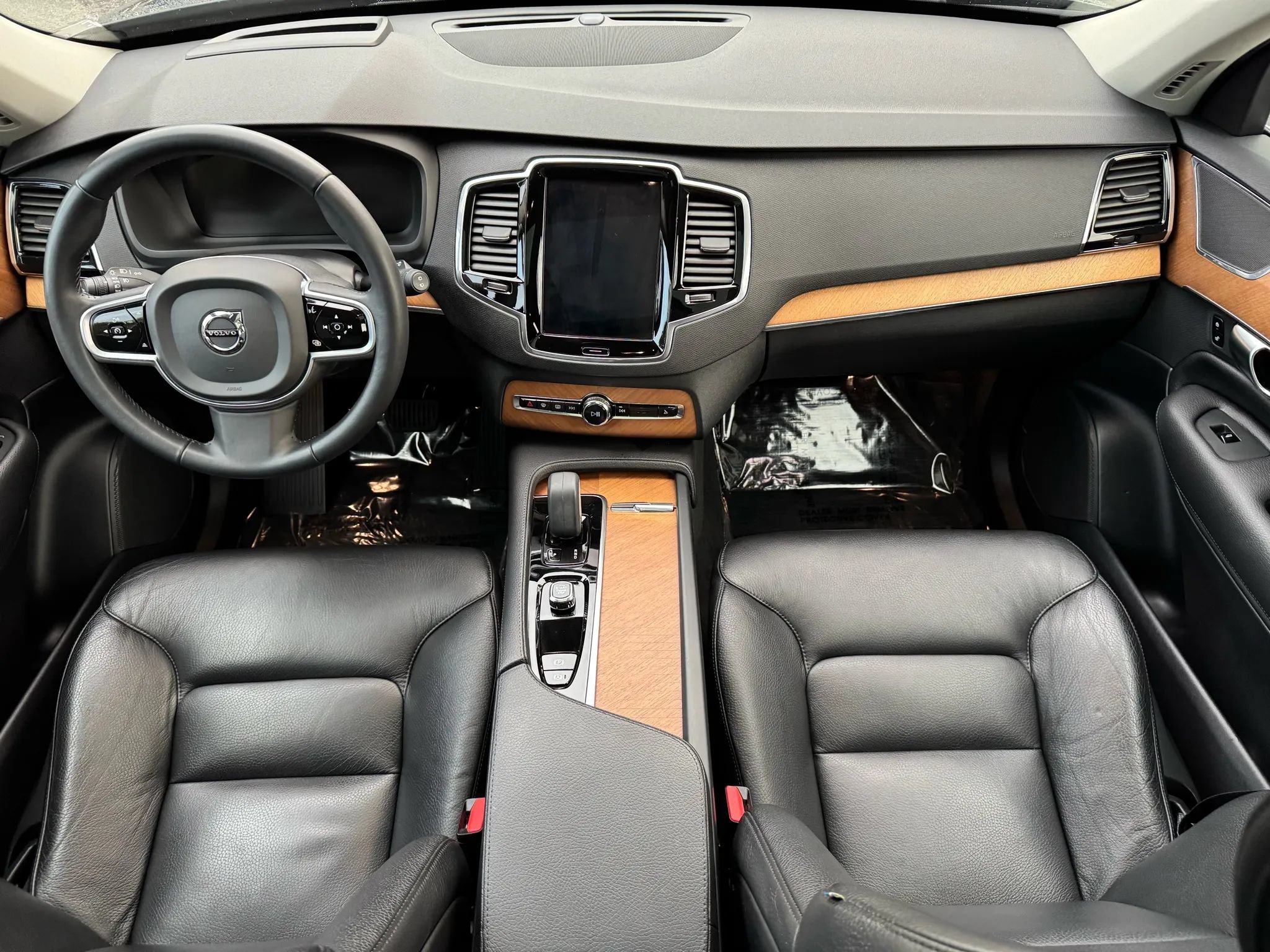 Used 2022 Volvo XC90 T8 Inscription Expression w/ Advanced Package AWD/4WD image 22