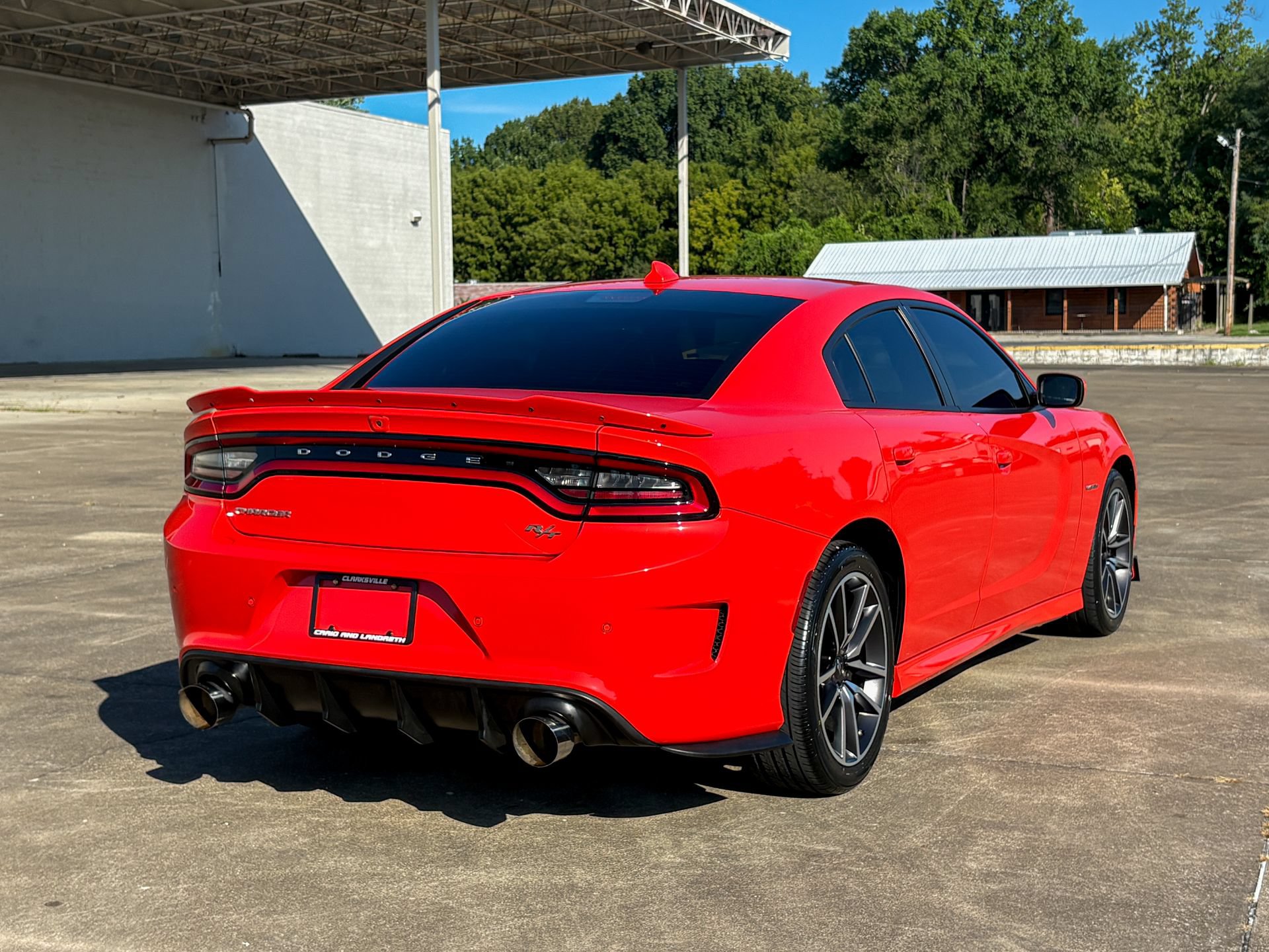 Used 2022 Dodge Charger R/T w/ Plus Group RWD image 12