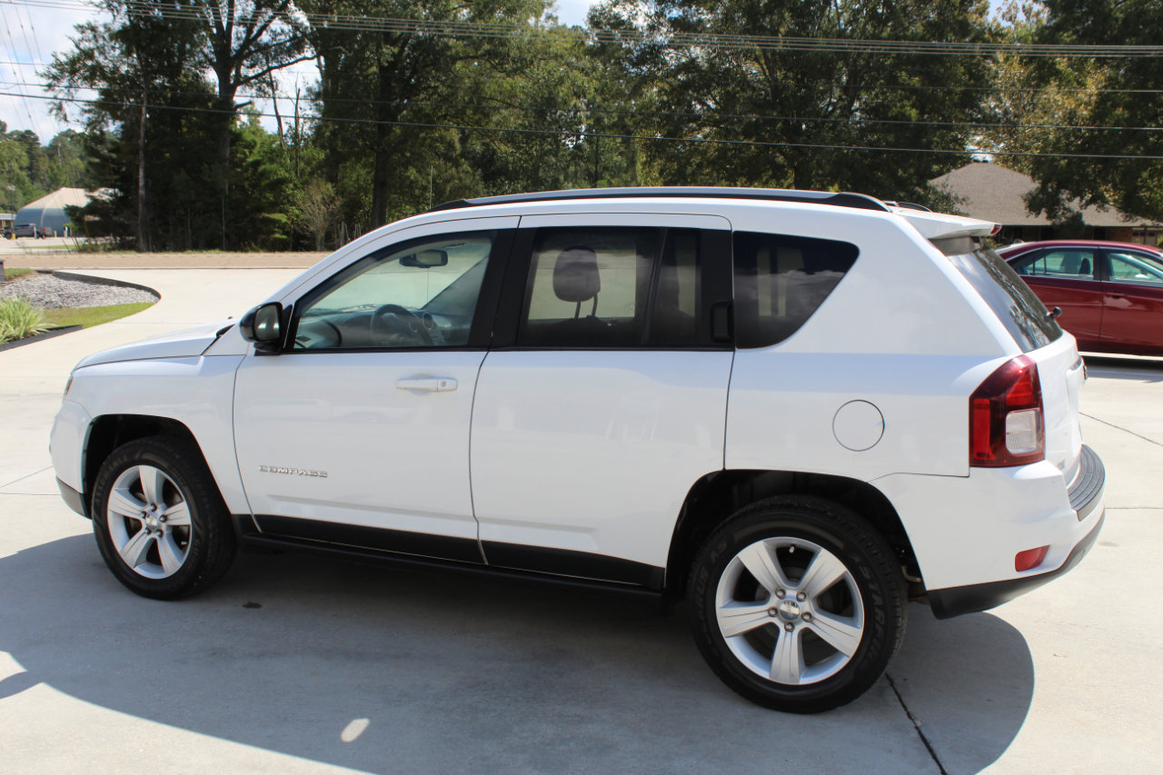 Used 2016 Jeep Compass Sport w/ Power Value Group image 8