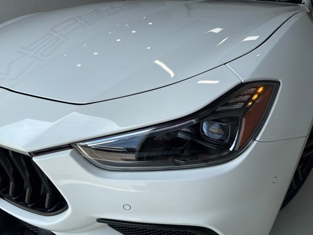 Used 2022 Maserati Ghibli Modena Q4 image 13