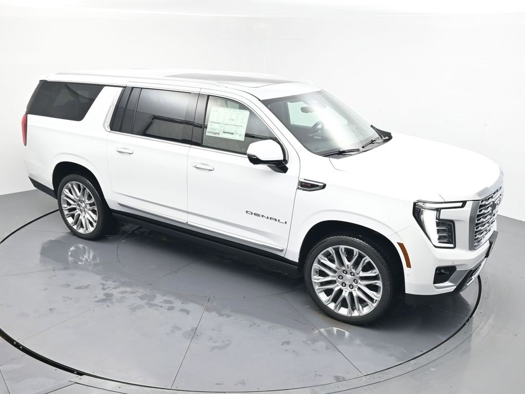 New 2025 GMC Yukon XL Denali w/ Denali Reserve Package image 31