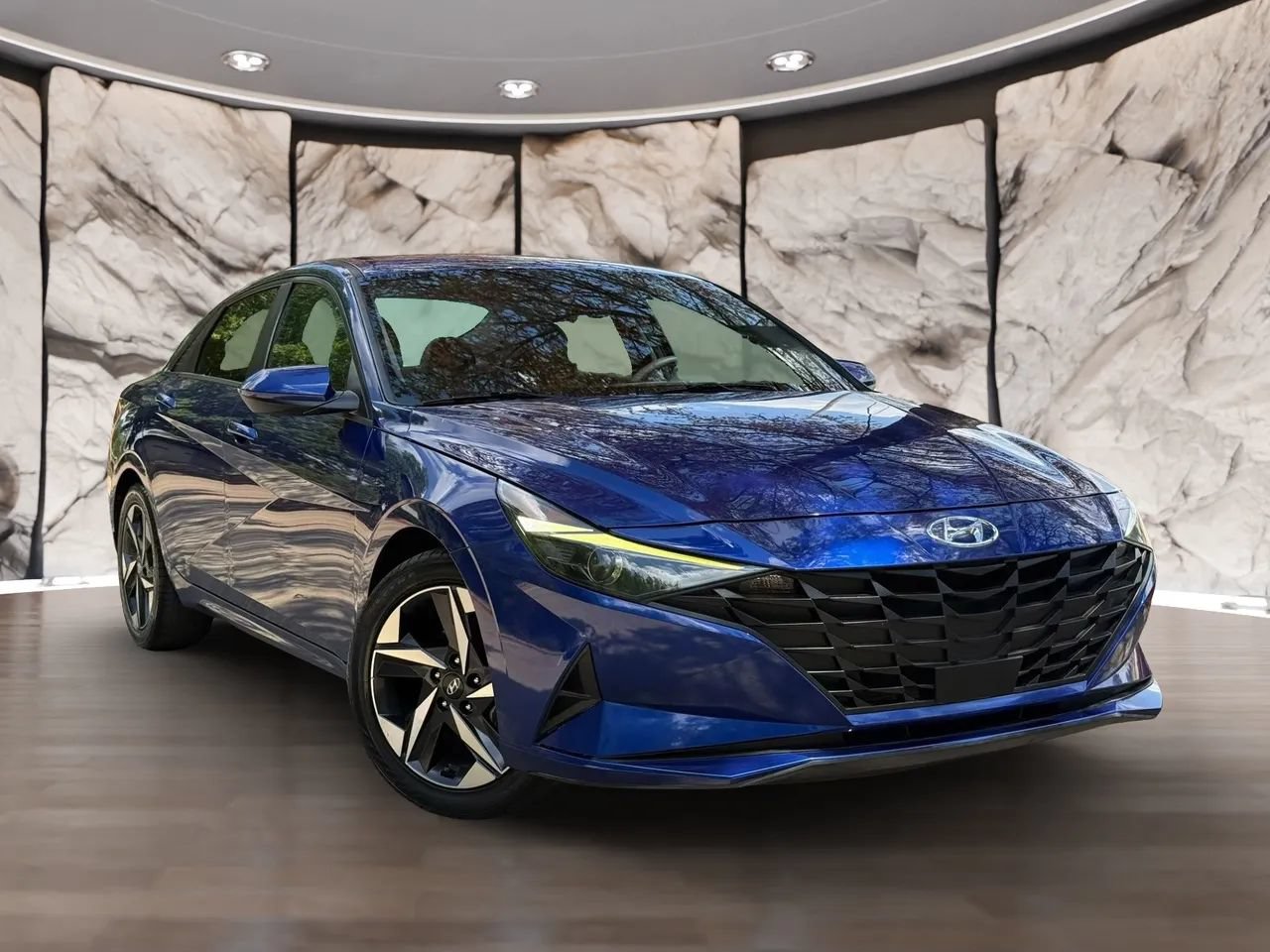 Used 2023 Hyundai Elantra SEL w/ Convenience Package FWD image 9