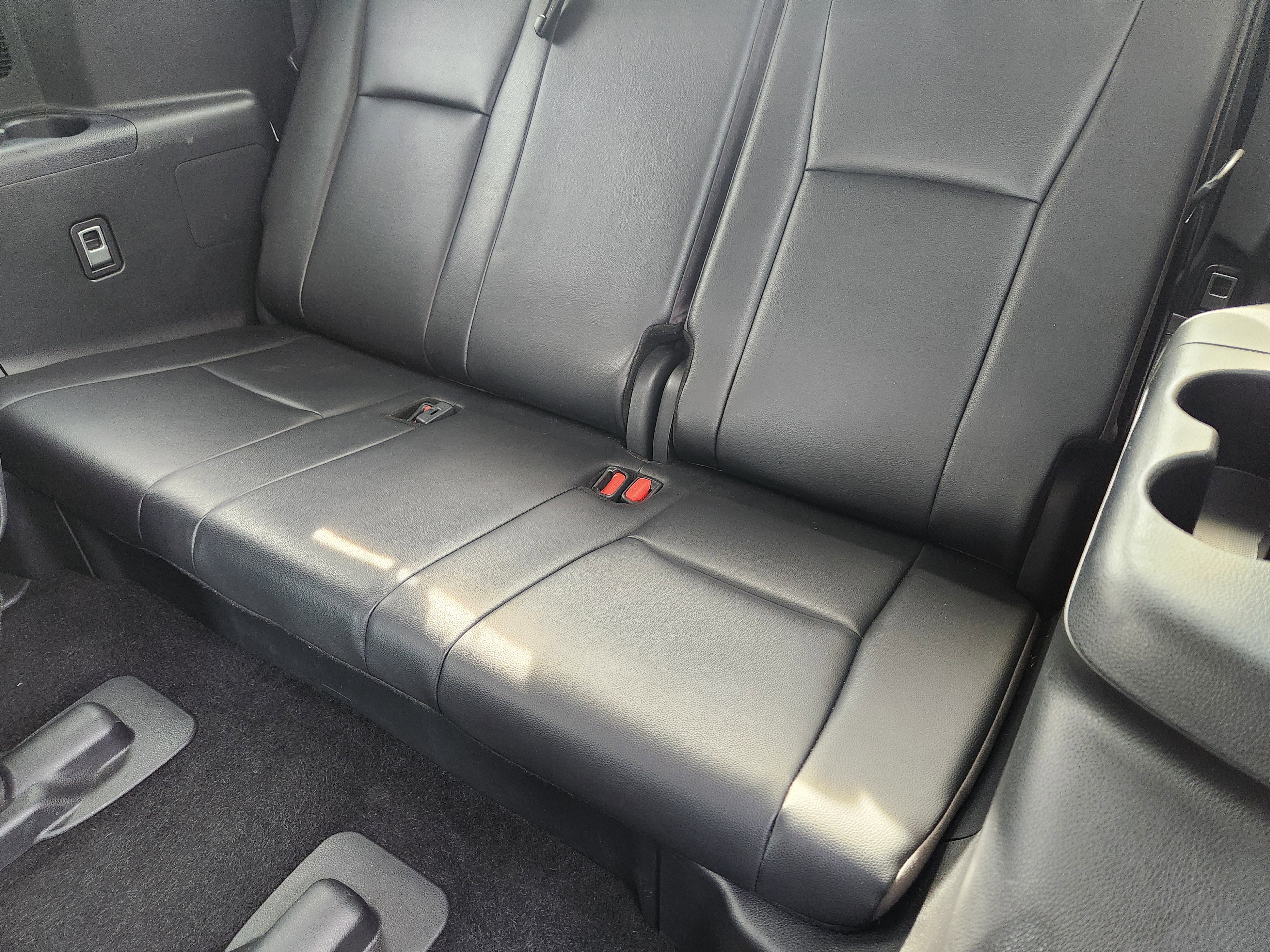 Used 2024 Toyota Highlander XSE image 30