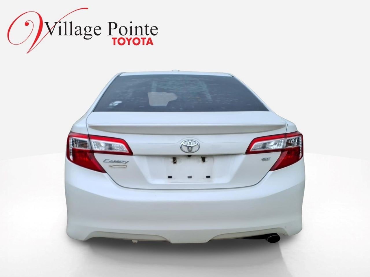 Used 2012 Toyota Camry SE FWD image 3