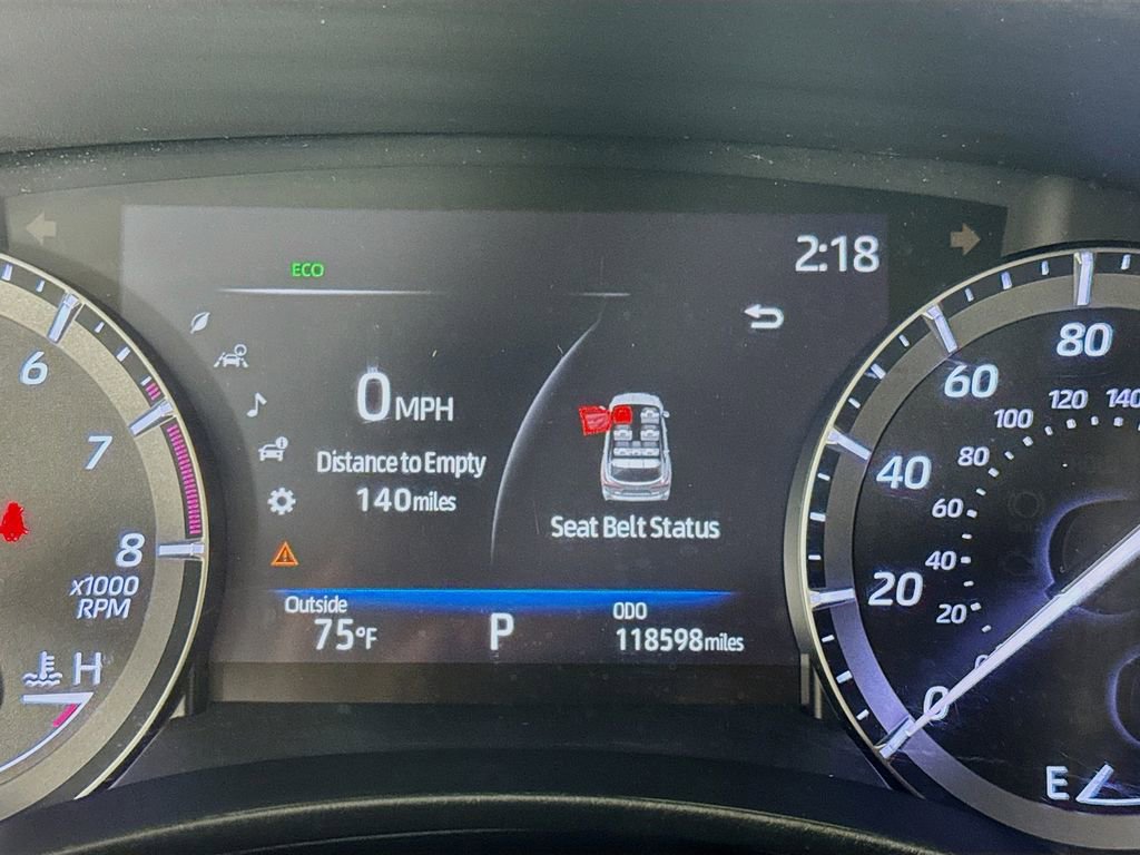 Used 2020 Toyota Highlander XLE FWD image 15