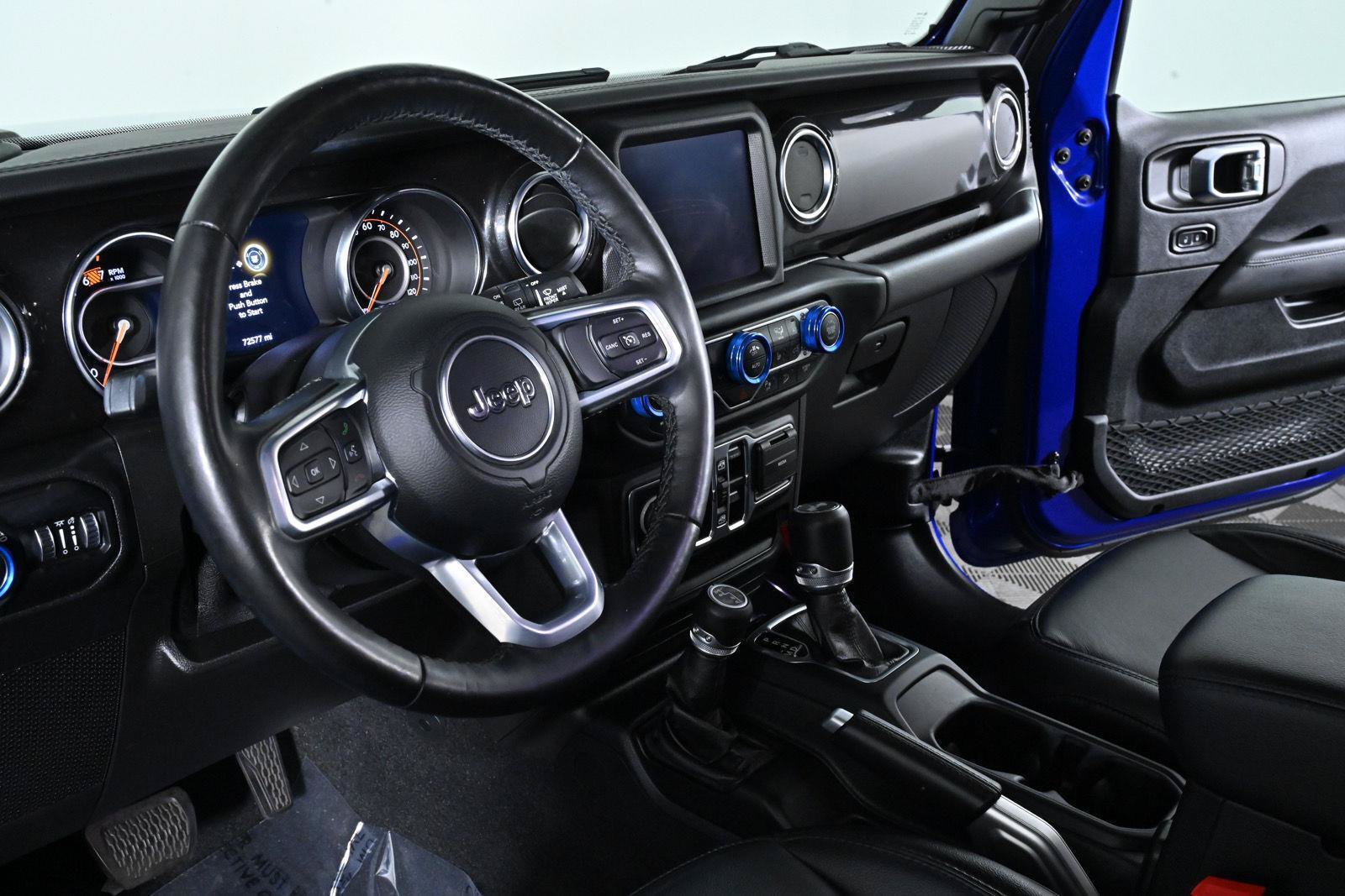 Used 2020 Jeep Wrangler Unlimited Sahara AWD/4WD image 14