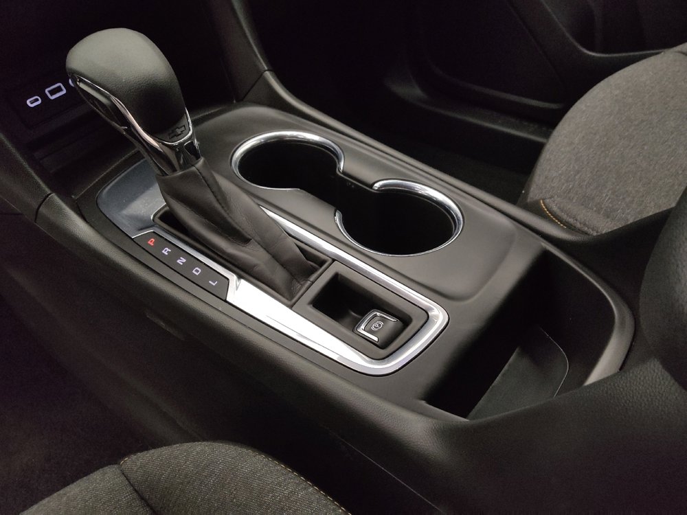 Used 2023 Chevrolet Equinox LT FWD image 26