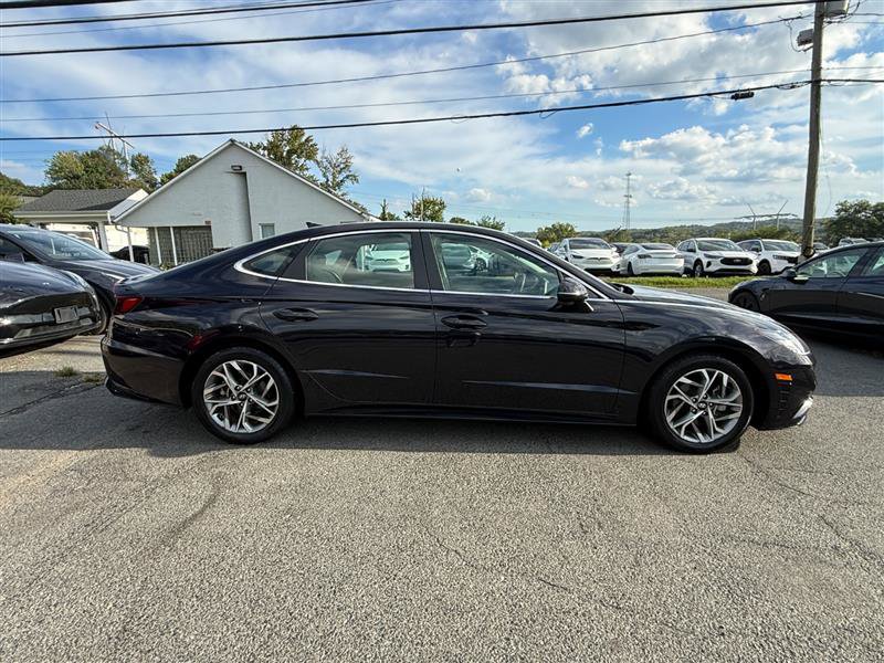 Used 2023 Hyundai Sonata SEL FWD image 6