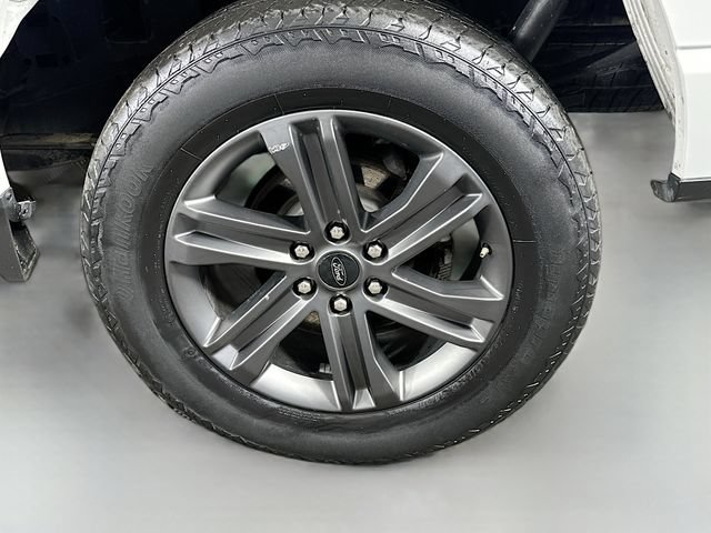 Used 2023 Ford F150 Lariat w/ Equipment Group 502A High AWD/4WD image 32