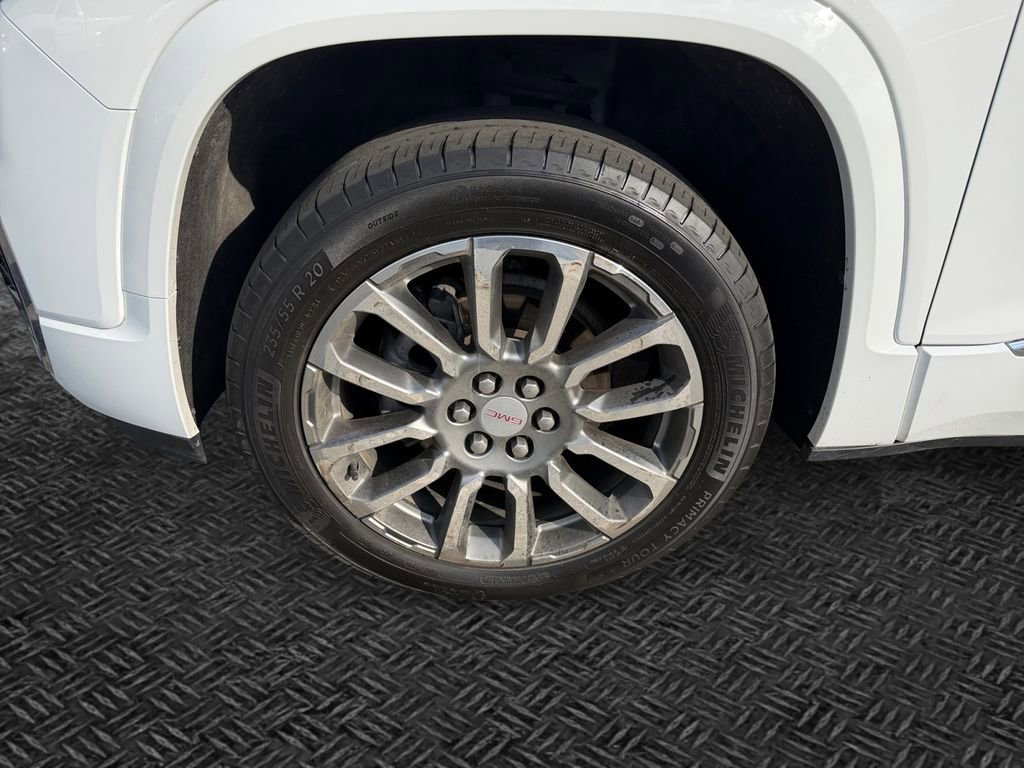 Used 2023 GMC Acadia Denali FWD image 11