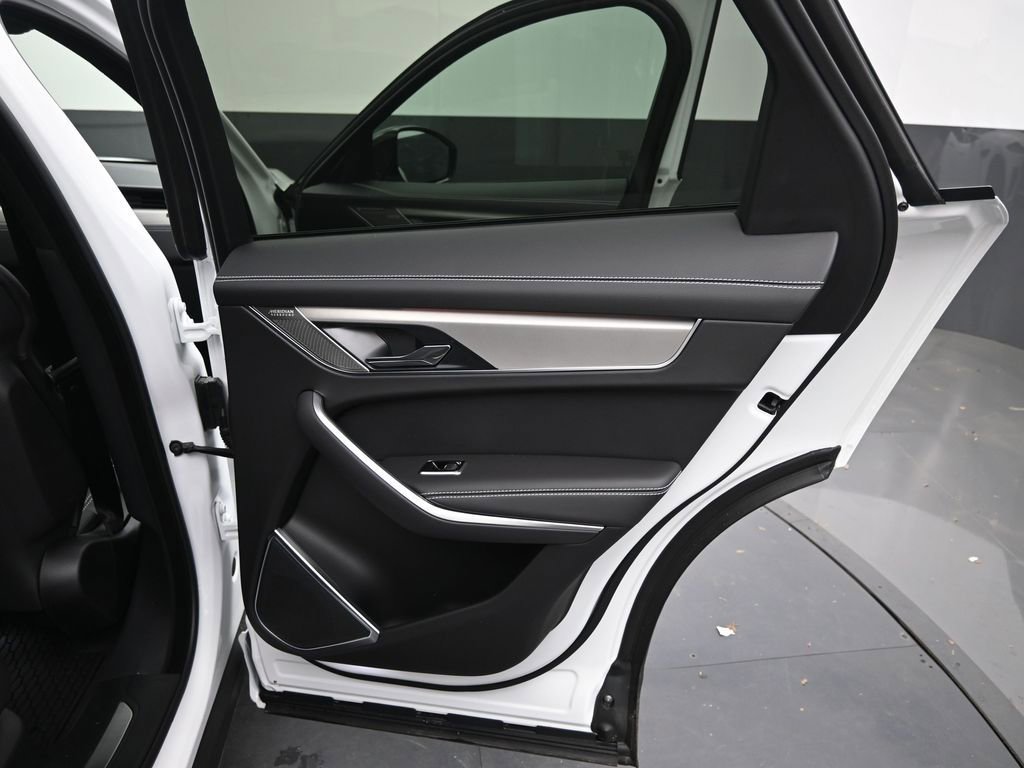 New 2026 Jaguar F-PACE R-Dynamic S image 13