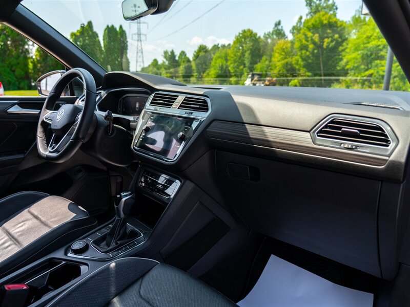 Used 2022 Volkswagen Tiguan SEL R-Line AWD/4WD image 22