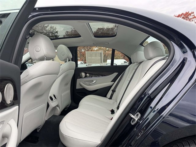 Certified 2022 Mercedes-Benz E 350 4MATIC Sedan image 33