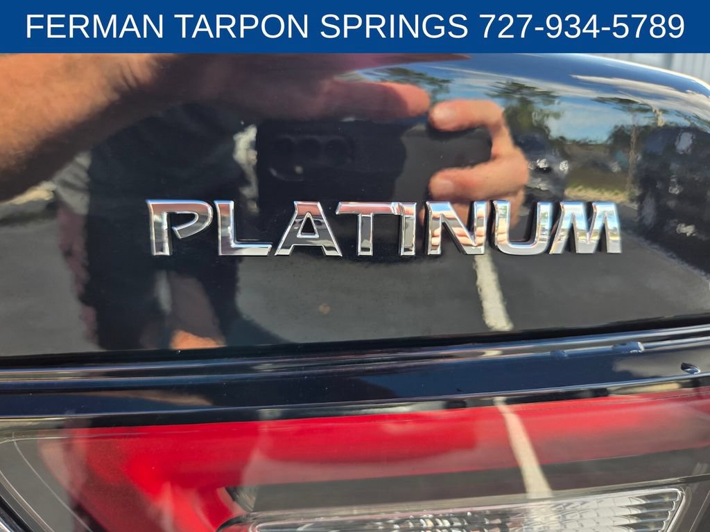 Used 2023 Nissan Maxima Platinum w/ Sport Mat Group FWD image 16