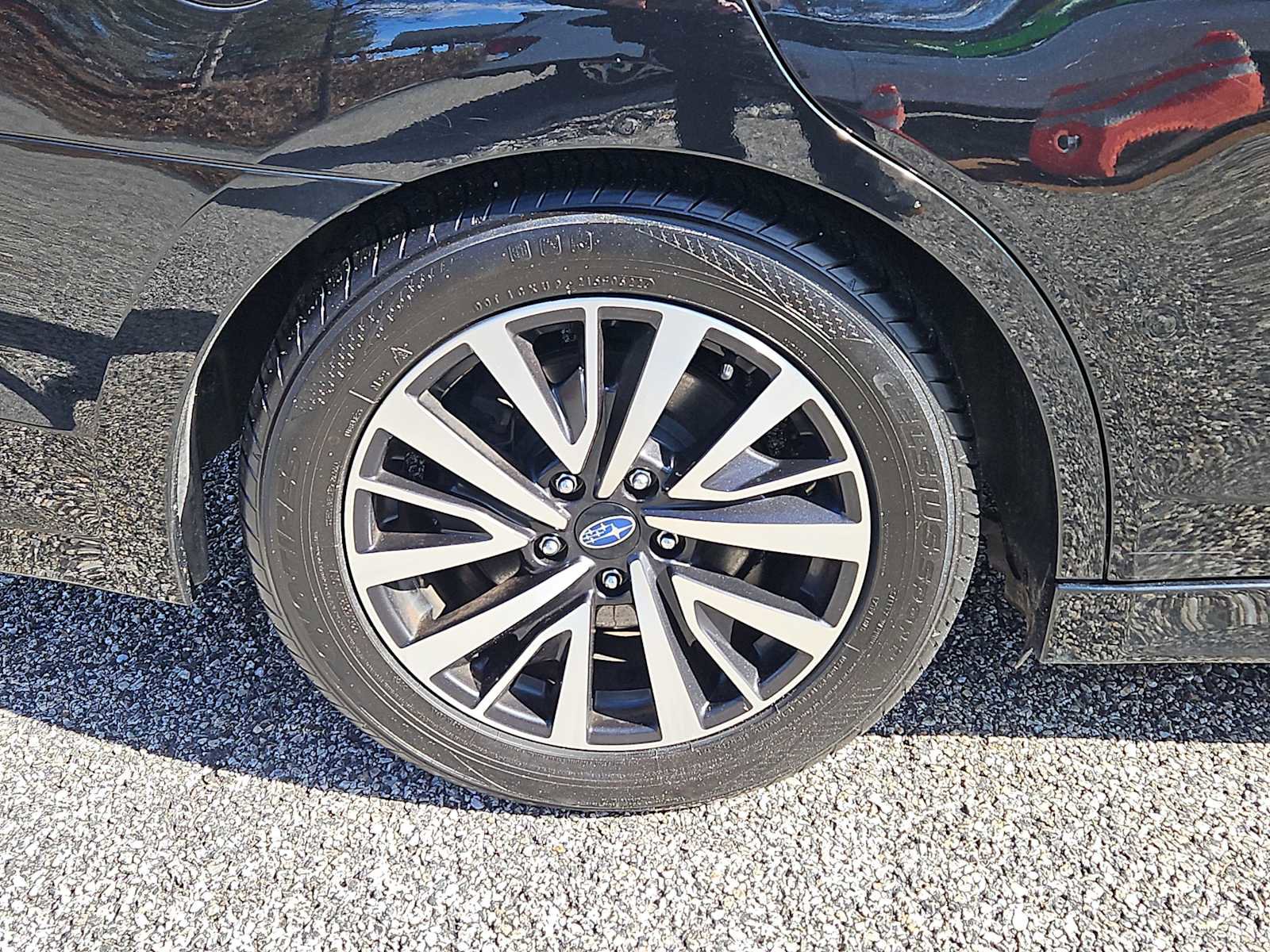 Used 2019 Subaru Legacy 2.5i Premium image 4