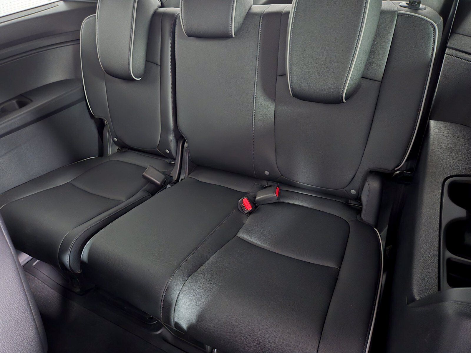 Used 2026 Honda Odyssey Elite image 13