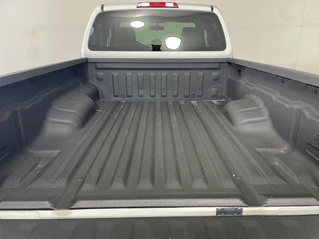 Used 2015 Nissan Frontier S RWD image 17