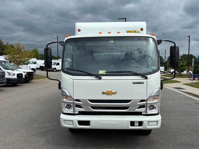 New 2025 Chevrolet Low Cab Forward image 17