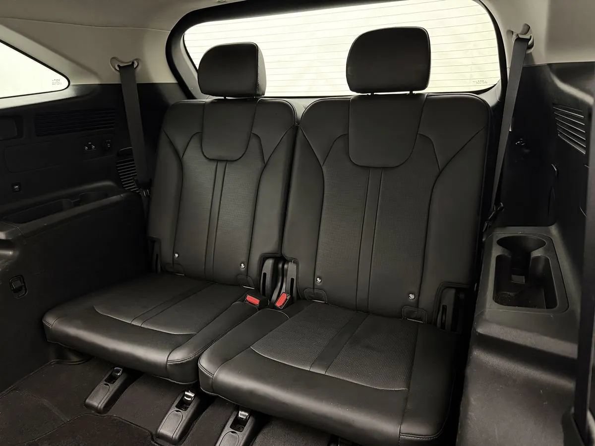 Used 2024 Kia Sorento S FWD image 30