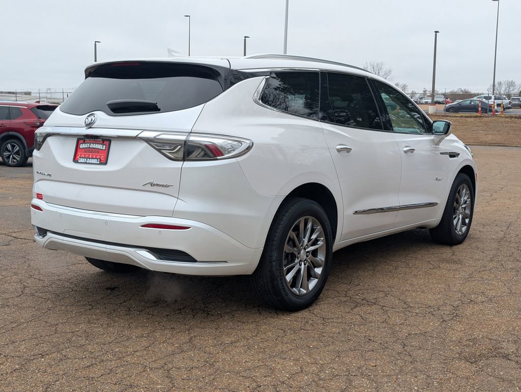 Used 2022 Buick Enclave Avenir w/ Avenir Technology Package image 4