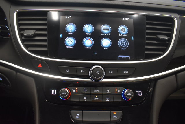 Used 2019 Buick LaCrosse Essence AWD/4WD image 27
