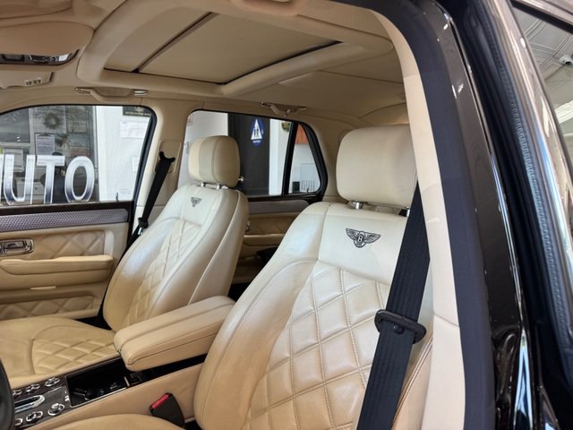 Used 2005 Bentley Arnage T RWD image 9
